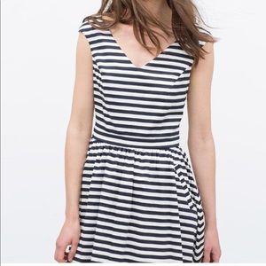 Zara dress, size small, with pockets